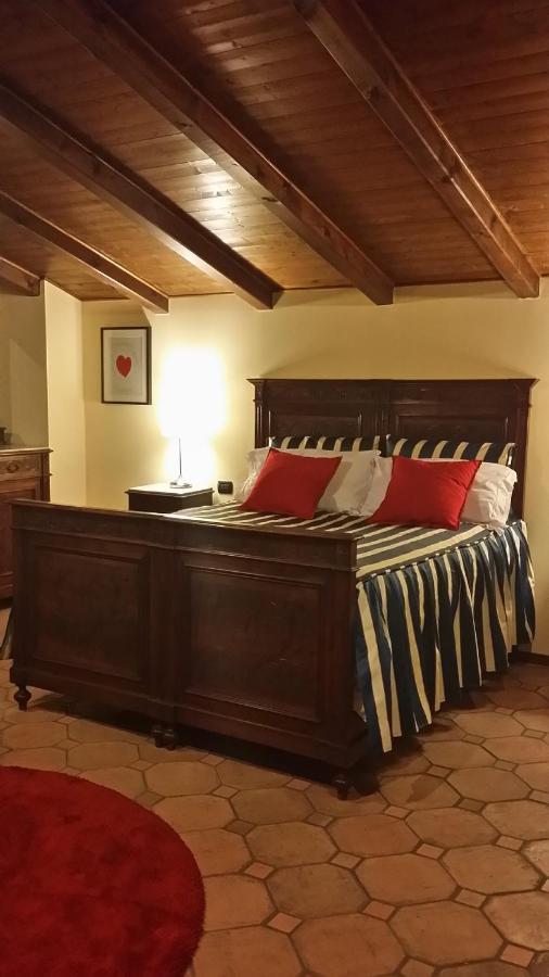 Bed and Breakfast Peropero' à Gattinara Extérieur photo