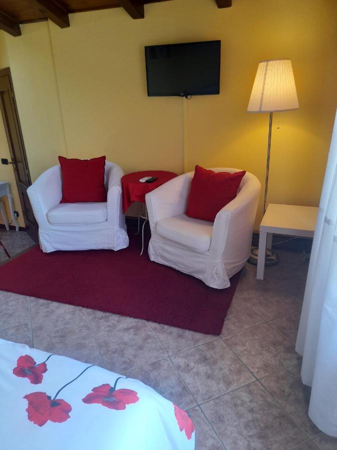 Bed and Breakfast Peropero' à Gattinara Extérieur photo