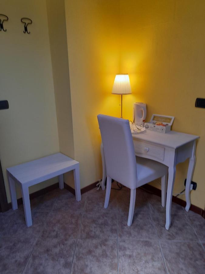 Bed and Breakfast Peropero' à Gattinara Extérieur photo
